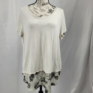 Merona Women's top floral bottom scoop neck